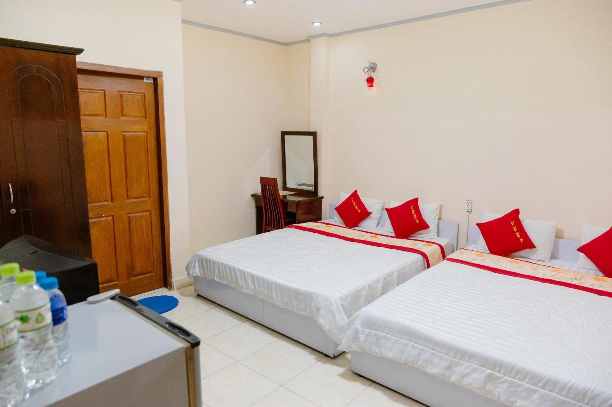 Kim Thuy Ngan Ha Hotel Can Tho Bagian luar foto
