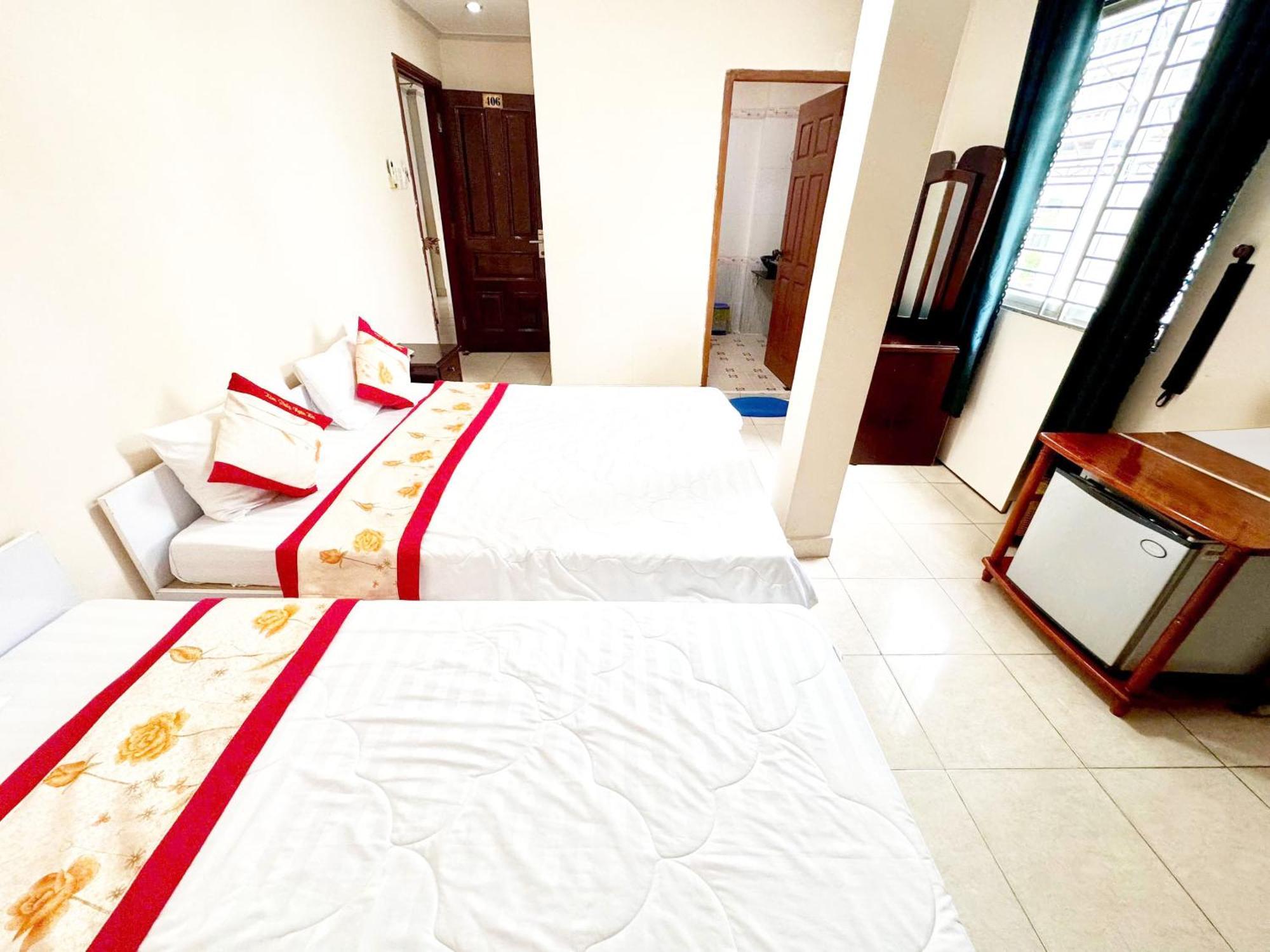 Kim Thuy Ngan Ha Hotel Can Tho Bagian luar foto